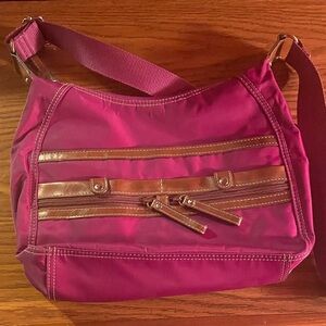 Women's Magenta Crossbody Shoulder Bag - Lightweight Everyday Style